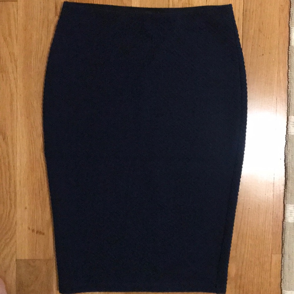 Apt. 9 Navy blue textured bodycon skirt
